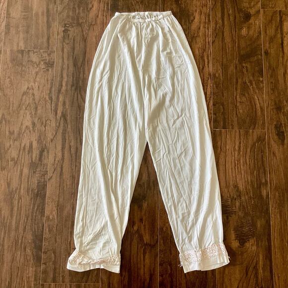 Vintage Nylon Bloomer Pettipants - Picture 1 of 4